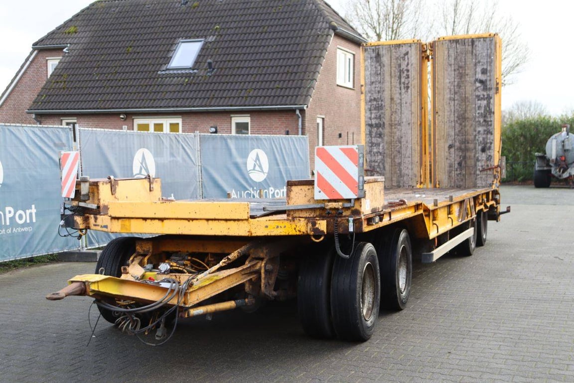 Low loader Nooteboom ASD 40-22 2003 2003 Nooteboom ASD 40-22 2003 1 image 8