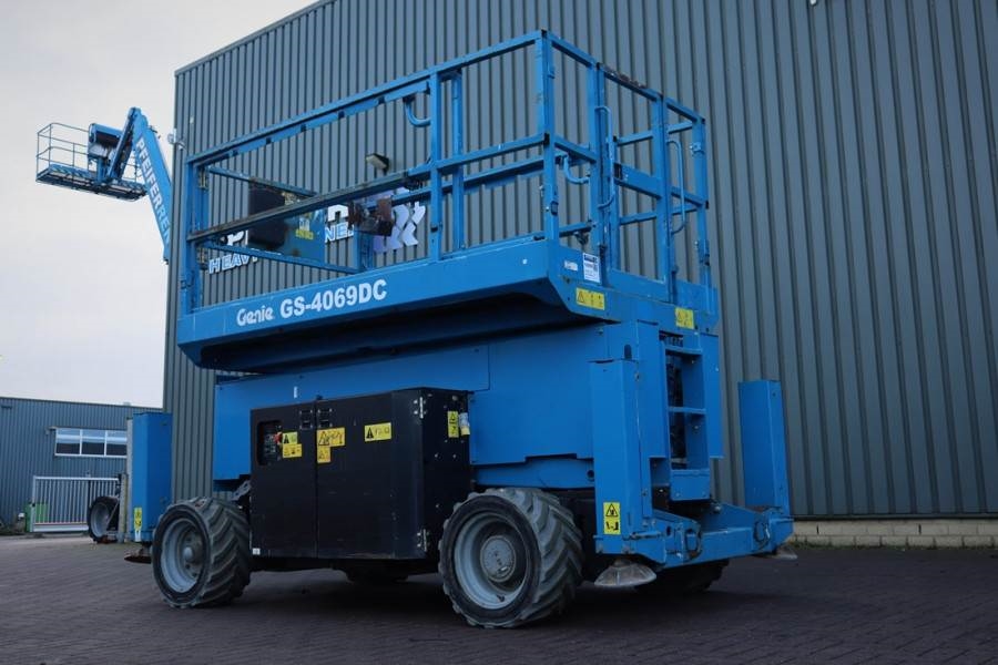 Genie GS4069 Electric, 14m Working Height, 363kg Capacit 2014 GENIE - GS4069 - 61980 GS4069 Electric, 14m Working Height, ...