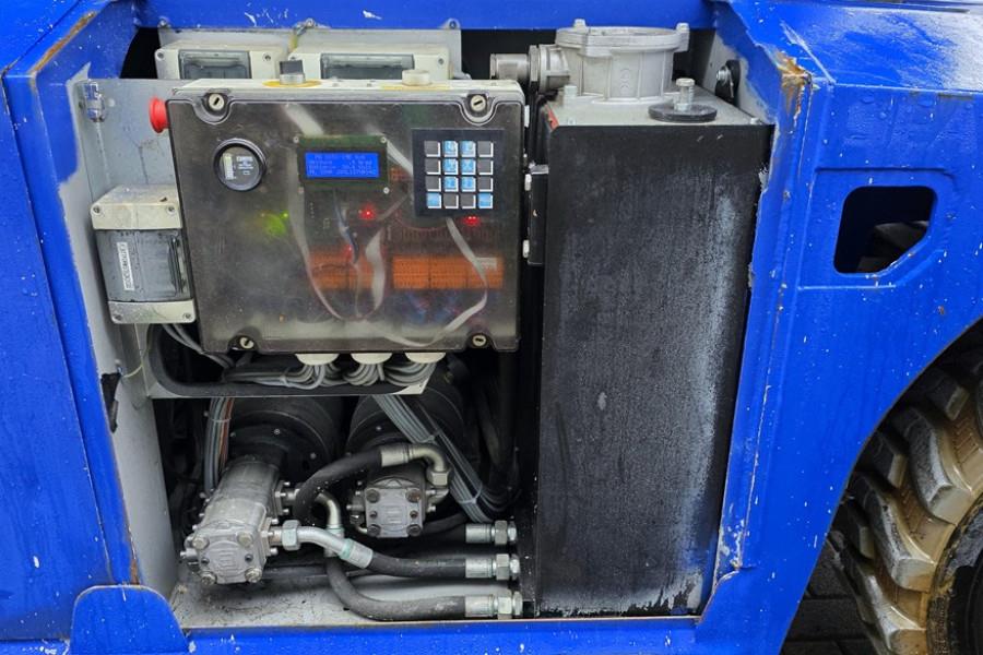 PB LIFT S151-19EGI Electric, 4x4 Drive, 15m Working H 2010 PB LIFT - S151-19EGI - 90389 PB LIFT S151-19EGI Electric, 4x4 D...