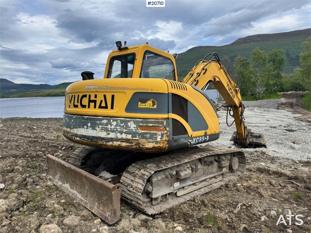 Yuchai YC85-8 Crawler excavator w/ Bucket. 3200 hours. 2008 20710 Yuchaï YC85-8 Crawler excavator w/ Bucket. 3200 hours. 2...