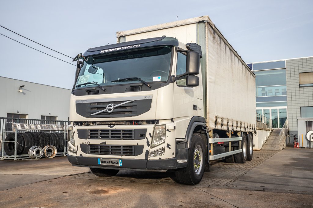 VOLVO FM330-6x2-10 pneus/tires-intarder 2011 E61441 FM330-6x2-10 pneus/tires-intarder 2011 1 image 5