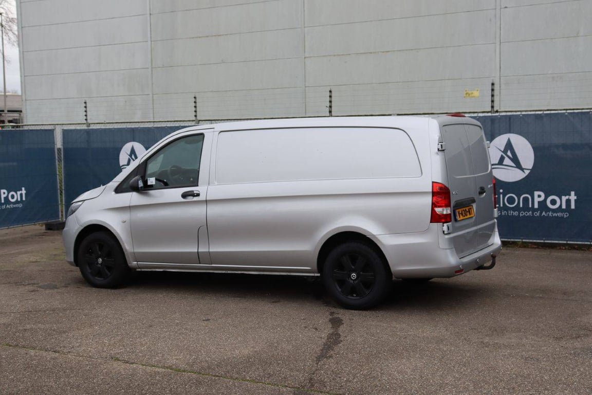 Mercedes-Benz Vito Diesel 2018 Van 2018 Vito 2018 1 image 4