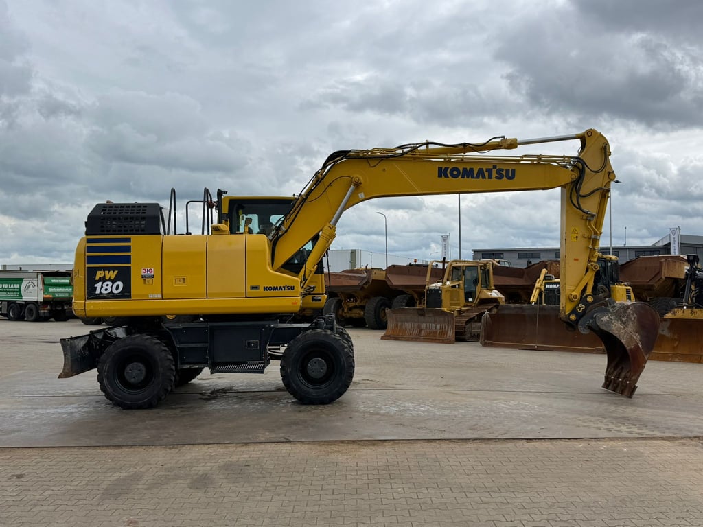 Komatsu PW180-11 2019 00033339 PW180-11 2019 1 image 6