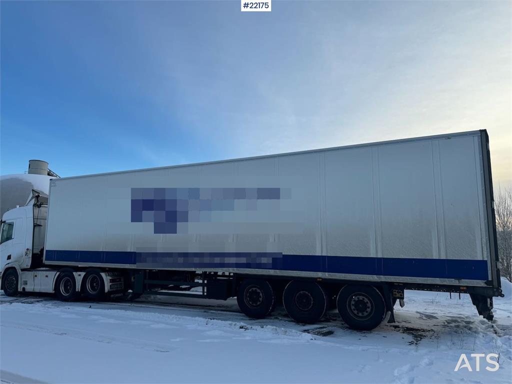 Schmitz Cargobull box semi-trailer with Thermo King unit 2018 22175 Schmitz Cargobull box semi-trailer with Thermo King un...