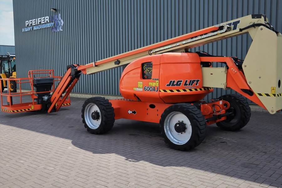 JLG 600AJ Valid inspection, *Guarantee! Diesel, 4x4 Dr 2015 JLG - 600AJ - 60977 600AJ Valid inspection, *Guarantee! Diesel...