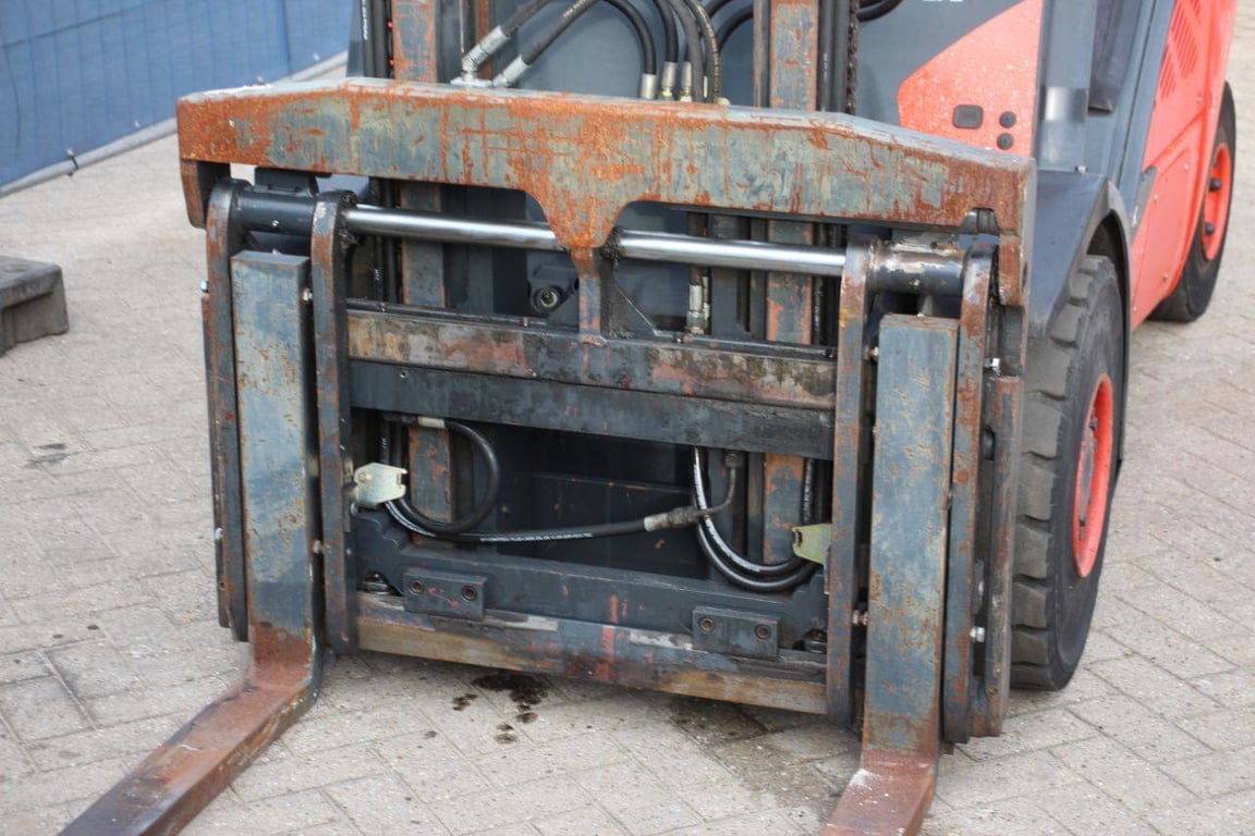 Fenwick-Linde H30D-02 Diesel Forklift 3000kg 7.0m 2014 2014 Fenwick-Linde H30D-02 2014 1 Forklift image 10