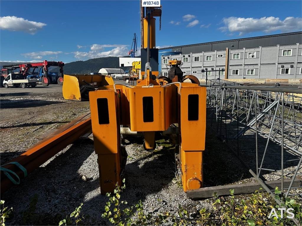 Suxxesion SEHK300 pipespreader 2015 18748 SUXXESION SEHK300 pipespreader 2015 1 Other cranes image 4