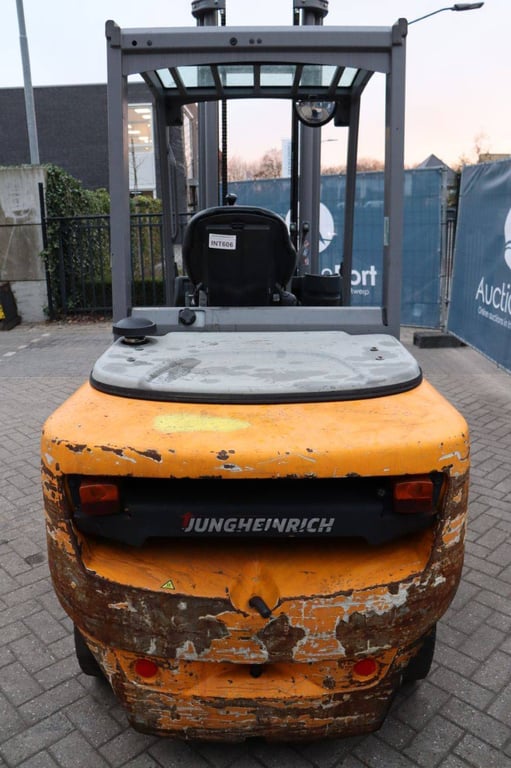 Forklift Jungheinrich DFG 435 Diesel 3500kg 4.5m 2020 2020 DFG 435 2020 1 Forklift image 6