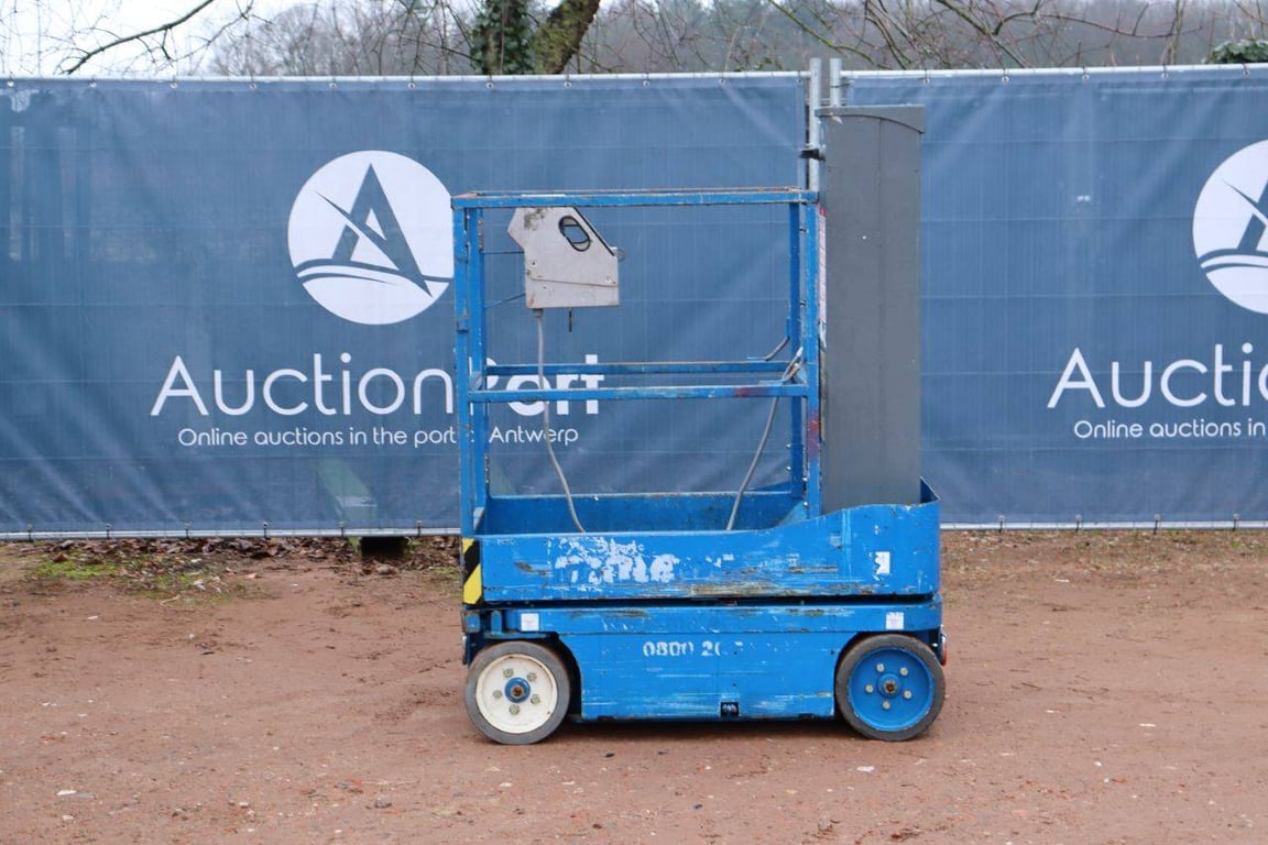 SkyJack SJ12 Electric Mast Lift 5.66m 2015 2015 SJ12 2015 1 image 2