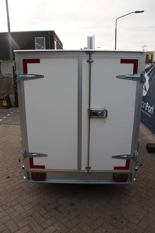 Closed trailer VDM Trailers 300x150cm 2025 New 2025 VDM trailers RENTAL EDITION 2025 0 image 4
