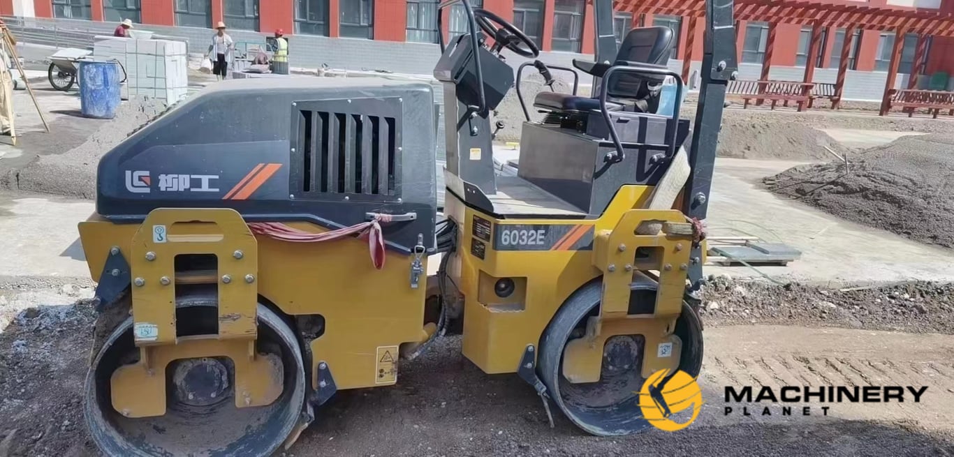 LiuGong Used Road Roller CLG6032E High Quality For Sale 6032E 2019 1 image 5