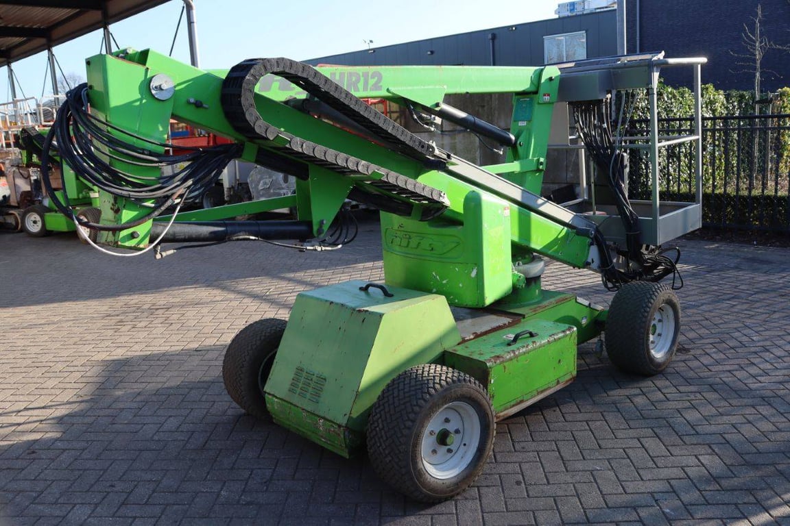 Niftylift HR12NDE Electric + Diesel 12m Articulated Boom Lift 2014 2014 Niftylift HR12NDE 2014 1 image 6