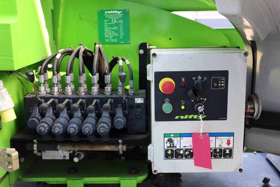 Niftylift HR17N HYBRID MK3 Hybrid Battery & Diesel, 17m Work 2016 NIFTYLIFT - HR17N HYBRID MK3 - 90045 Niftylift HR17N HYB...