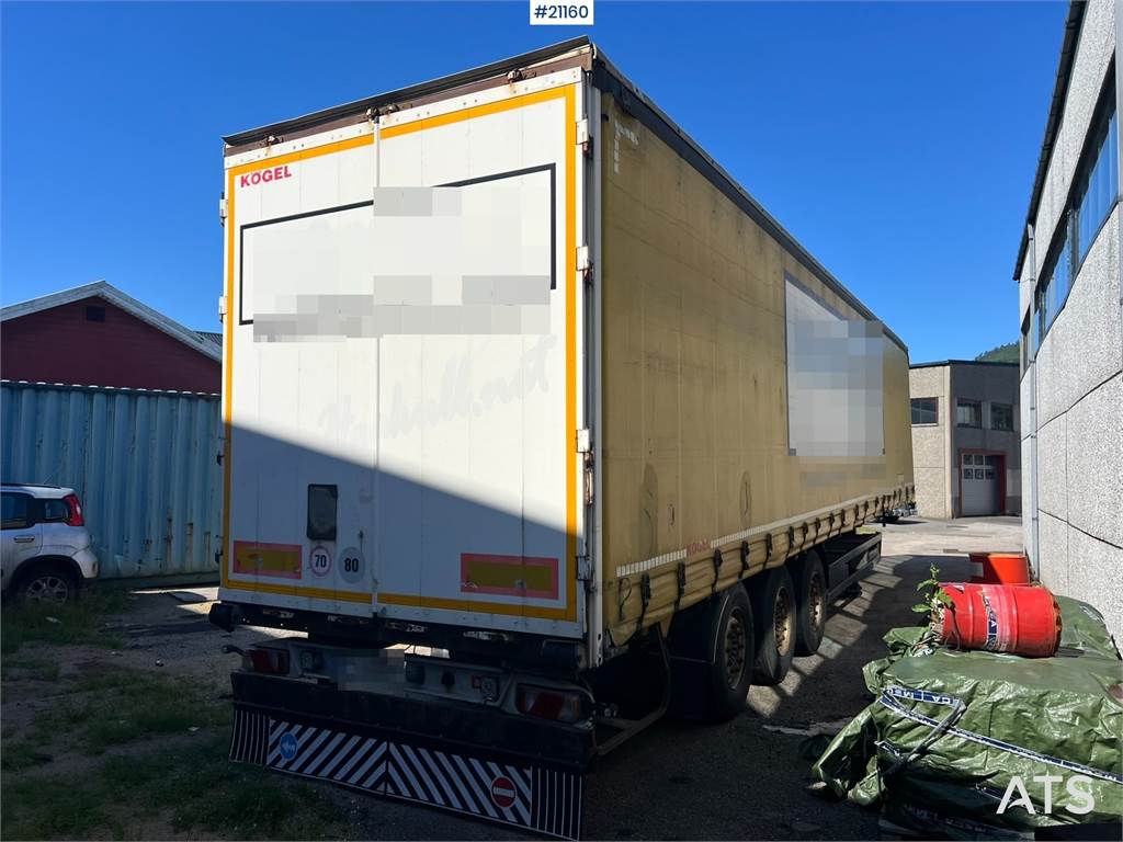Kögel SN 24 3 axle trailer w/ full side opening on both 2014 21160 Kögel SN 24 3 axle trailer w/ full side opening on both...