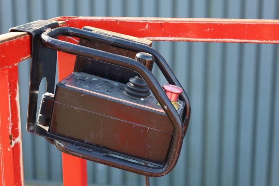 Holland Lift Ecostar HL-11816 Electric, 14m Working Height, 300 2013 HOLLAND LIFT - Ecostar HL-11816 - 63486 Holland lift ...
