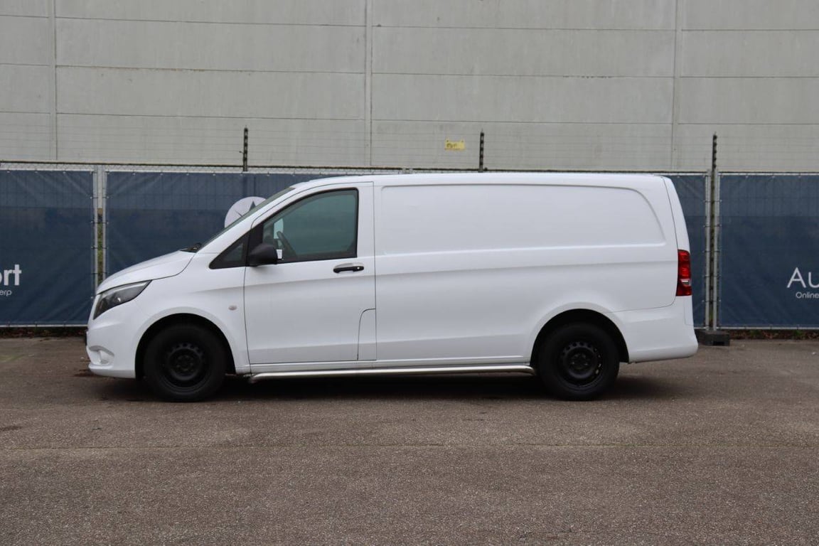 Mercedes-Benz Vito 111 CDI Diesel 2016 Van 2016 Vito 111 CDI 2016 1 image 2