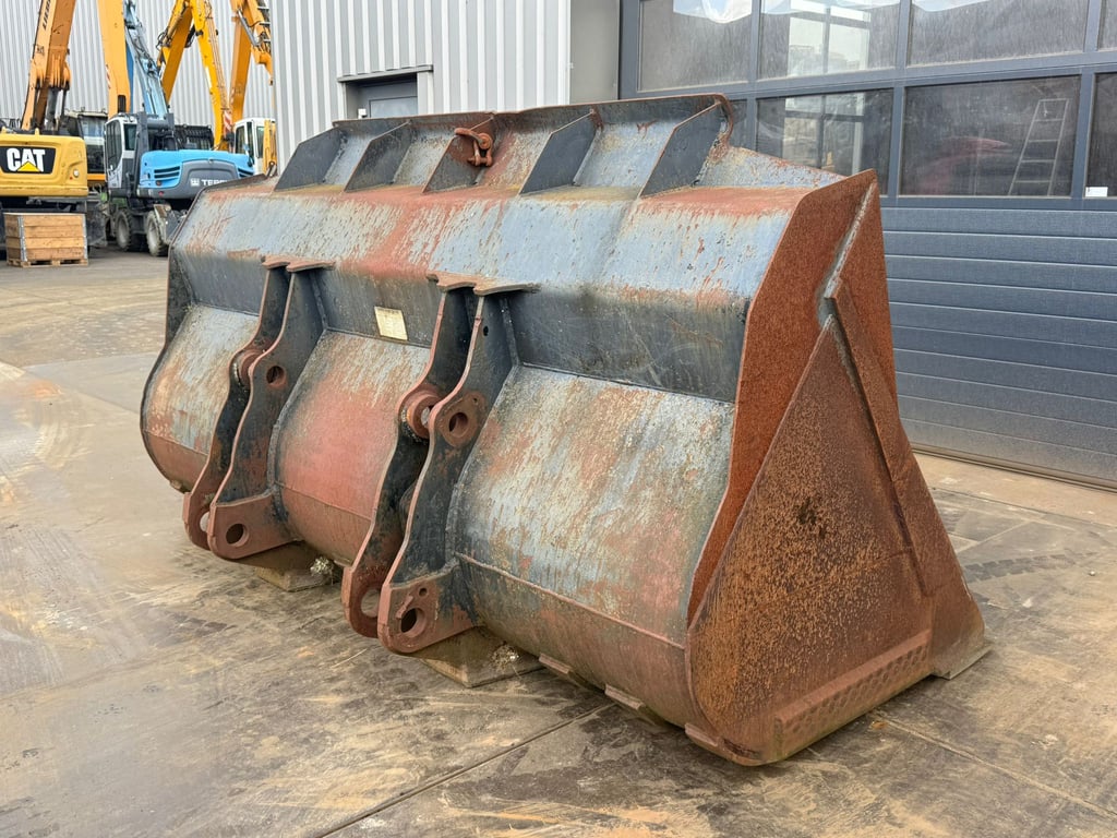 Volvo 4.2 m3 70001928 4.2 m3 1 image 5