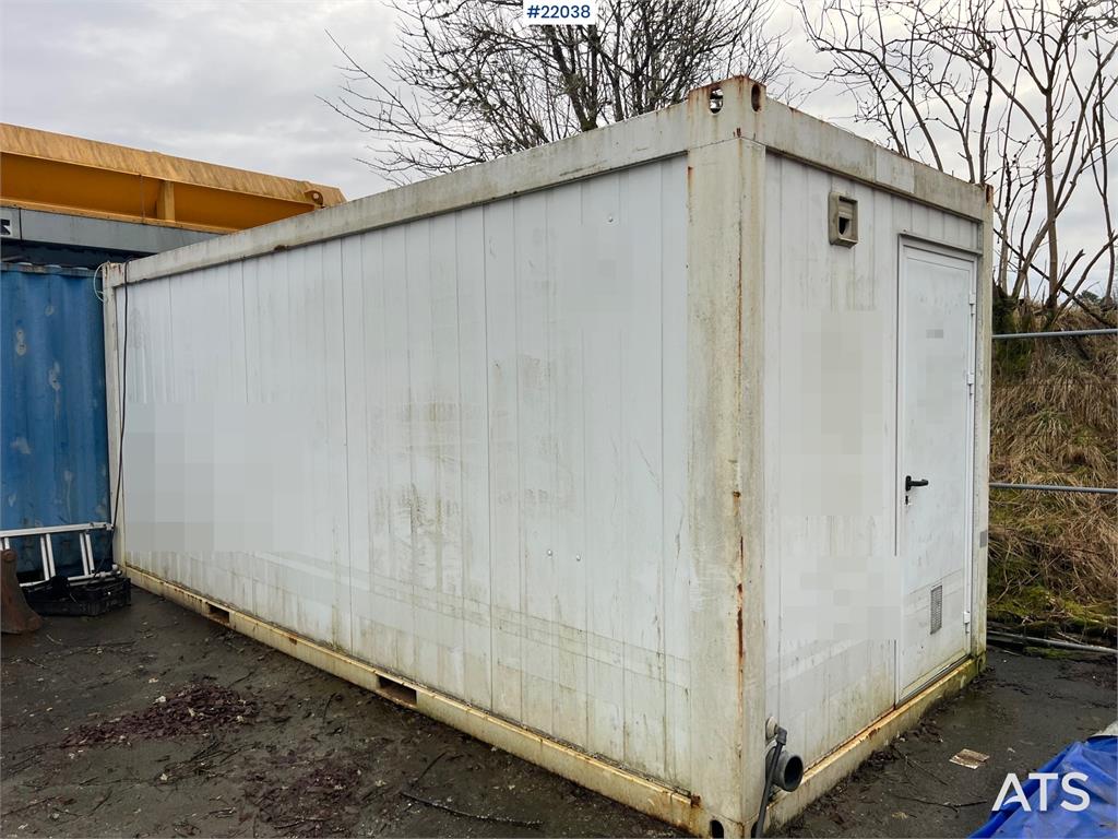 20 fot container m/ wc, dusj, vask, varmtvannsbere 2000 22038 20 fot container m/ wc, dusj, vask, varmtvannsbere 2000 1 im...