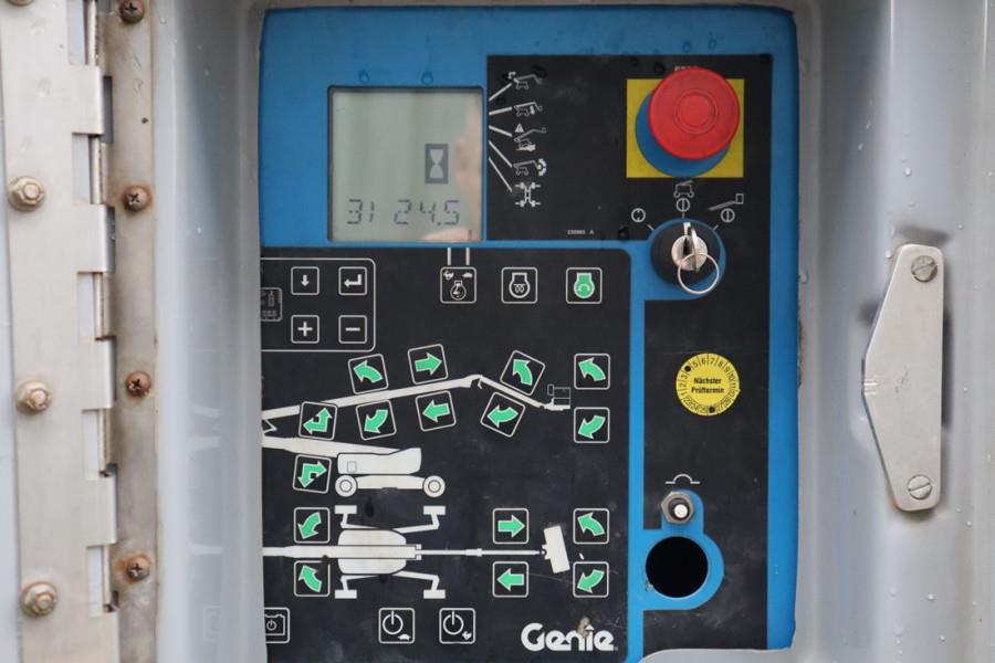 Genie ZX135/70 Diesel, 4x4x4 Drive, 43m Lifting Height, 2014 GENIE - ZX135/70 - 90350 ZX135/70 Diesel, 4x4x4 Drive, 43m Li...