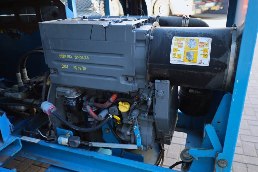 Genie GS4390 Diesel, 4x4 Drive, 15m Working Height, 680k 2012 GENIE - GS4390 - 63308 GS4390 Diesel, 4x4 Drive, 15m Working...