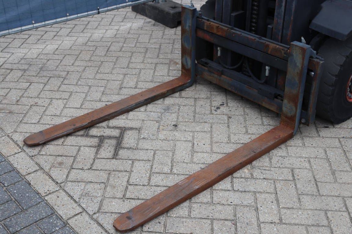 Forklift Linde H20D-01 Diesel 2000kg 6m 2012 2012 H20D-01 2012 1 Forklift image 10