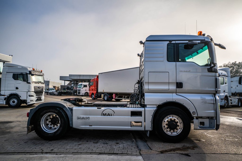 MAN TGX 18.540 XL BLS - 4X4H + KIPHYDR. 2012 E64691 TGX 18.540 XL BLS - 4X4H + KIPHYDR. 2012 1 image 3