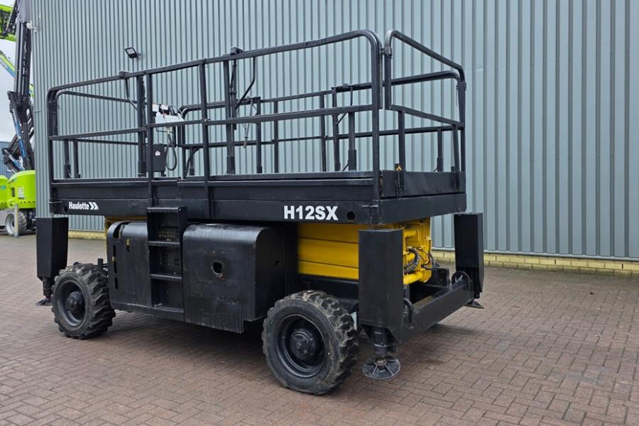 Haulotte H12SX Diesel, 4x4 Drive, 12m Working Height, 700kg 2007 HAULOTTE - H12SX - 90081 H12SX Diesel, 4x4 Drive, 12m Wor...