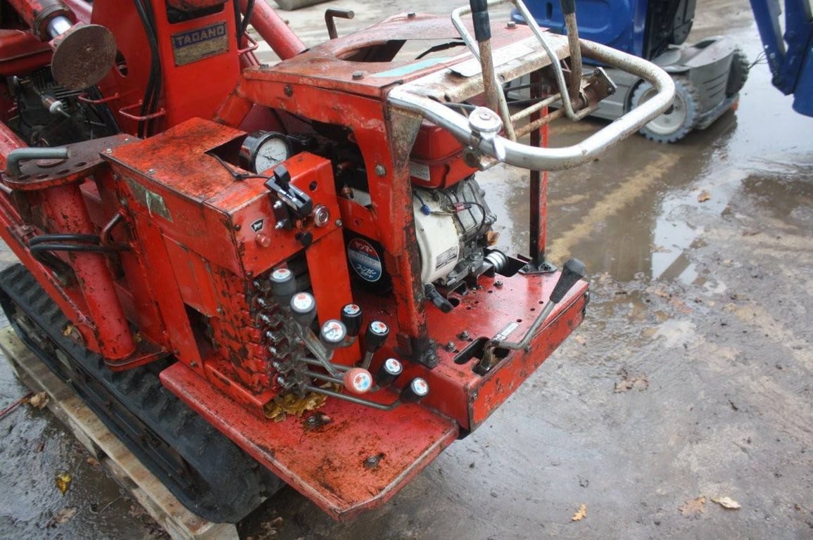 Tadano TM10 Petrol Crane TM10 1 Crane trucks image 9