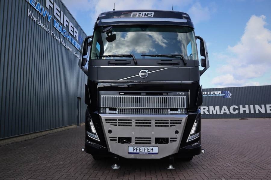 Volvo FH16 550 10x4 Valid inspection, *Guarantee! 10x4x6 2023 VOLVO - FH16 550 10x4 - 30008 FH16 550 10x4 Valid inspection...