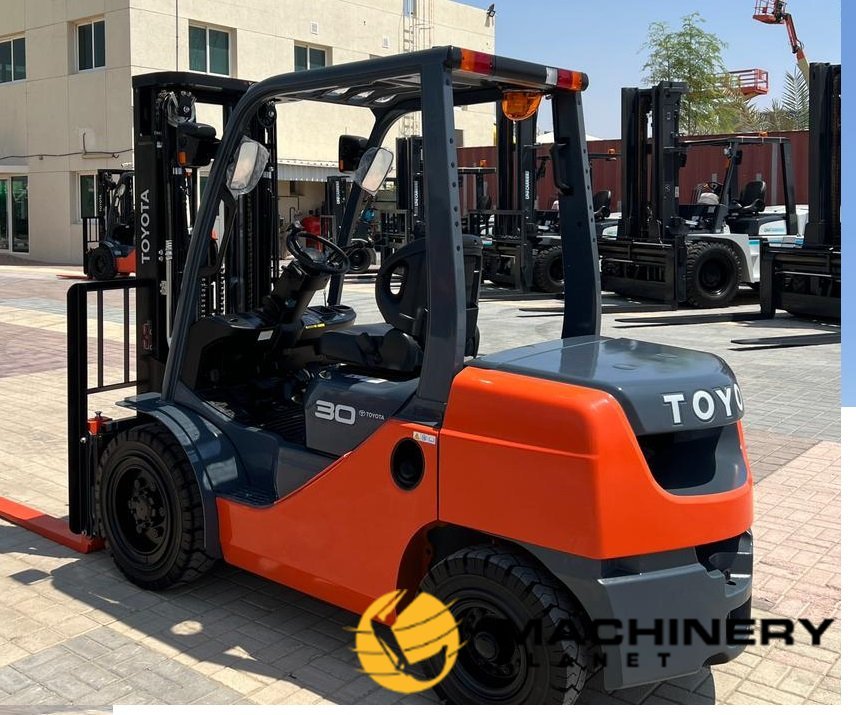 Heavy machinery product image - Image 4 of 14