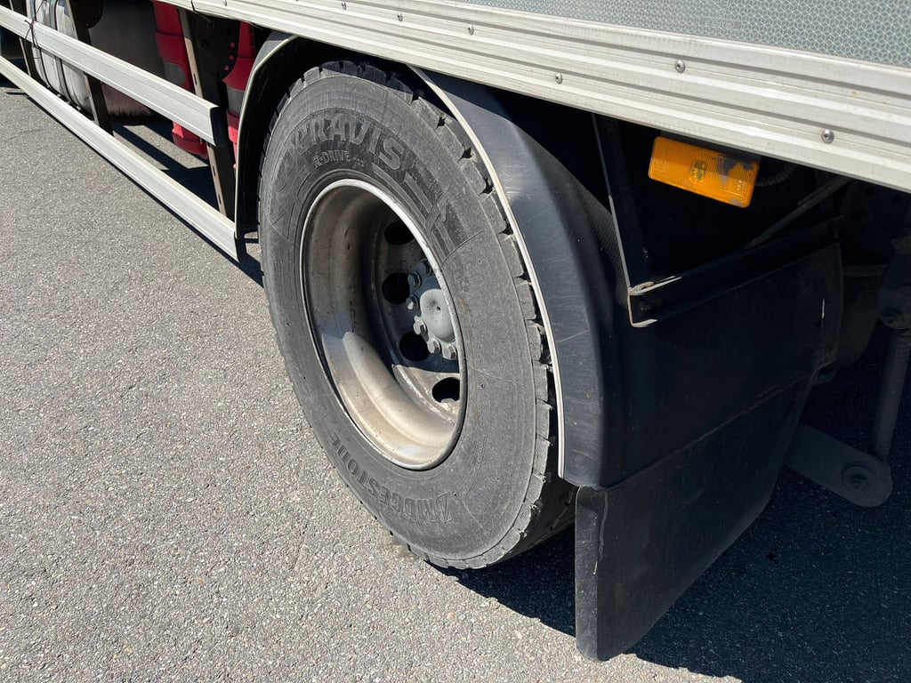 Heavy machinery product image - Image 12 of 15