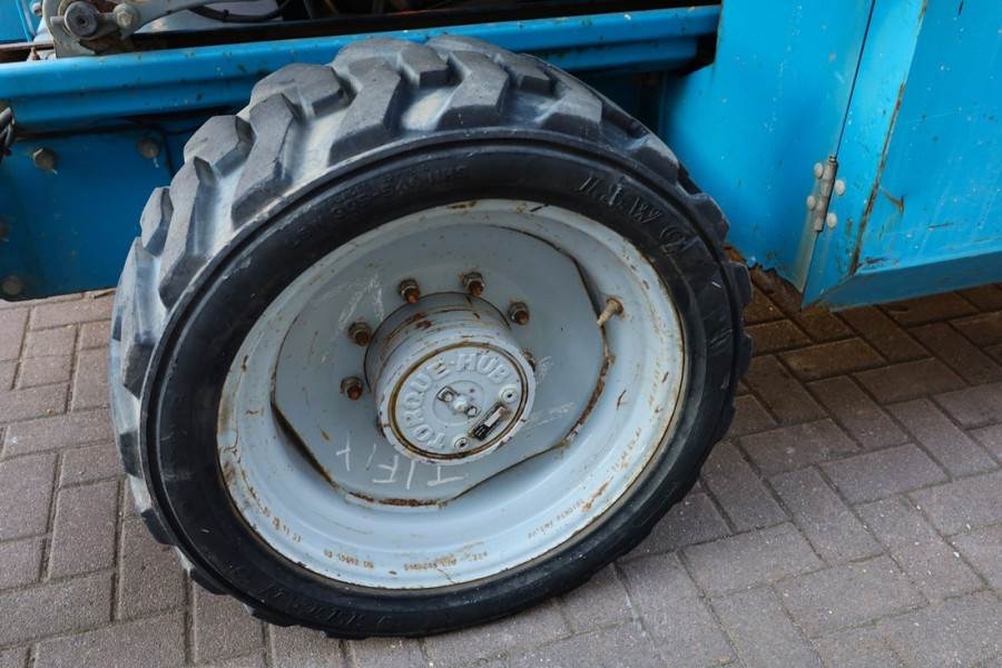 Genie GS4390 Diesel, 4x4 Drive, 15m Working Height, 680k 2012 GENIE - GS4390 - 63308 GS4390 Diesel, 4x4 Drive, 15m Working...