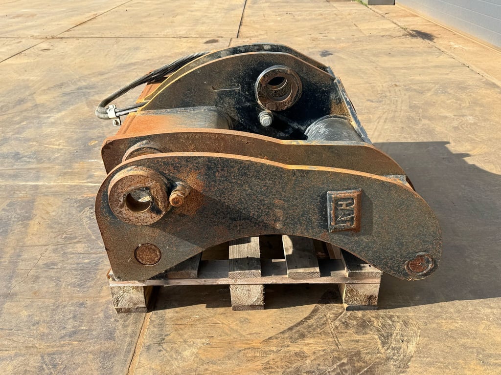 Caterpillar Cat Quick Coupler PW 70001777 Cat Quick Coupler PW 1 image 5