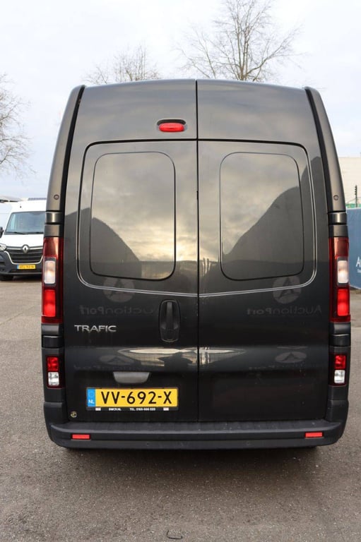 Renault Trafic Diesel 2016 Van 2016 Renault Trafic 2016 1 image 5