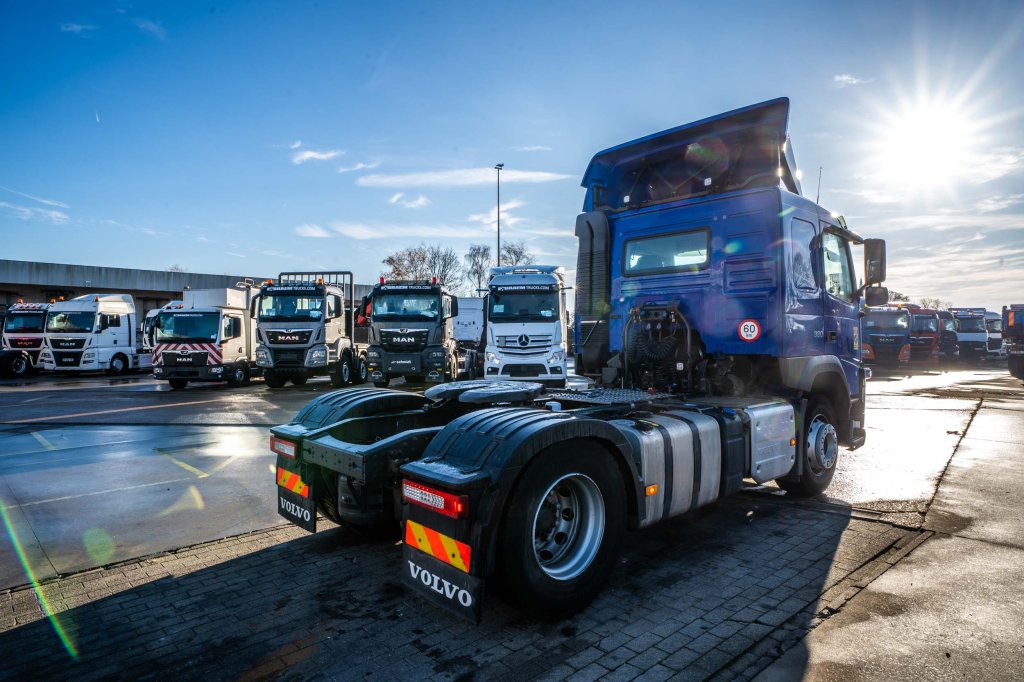 VOLVO FM 380 - 249.239 KM 2019 E65027 FM 380 - 249.239 KM 2019 1 image 4