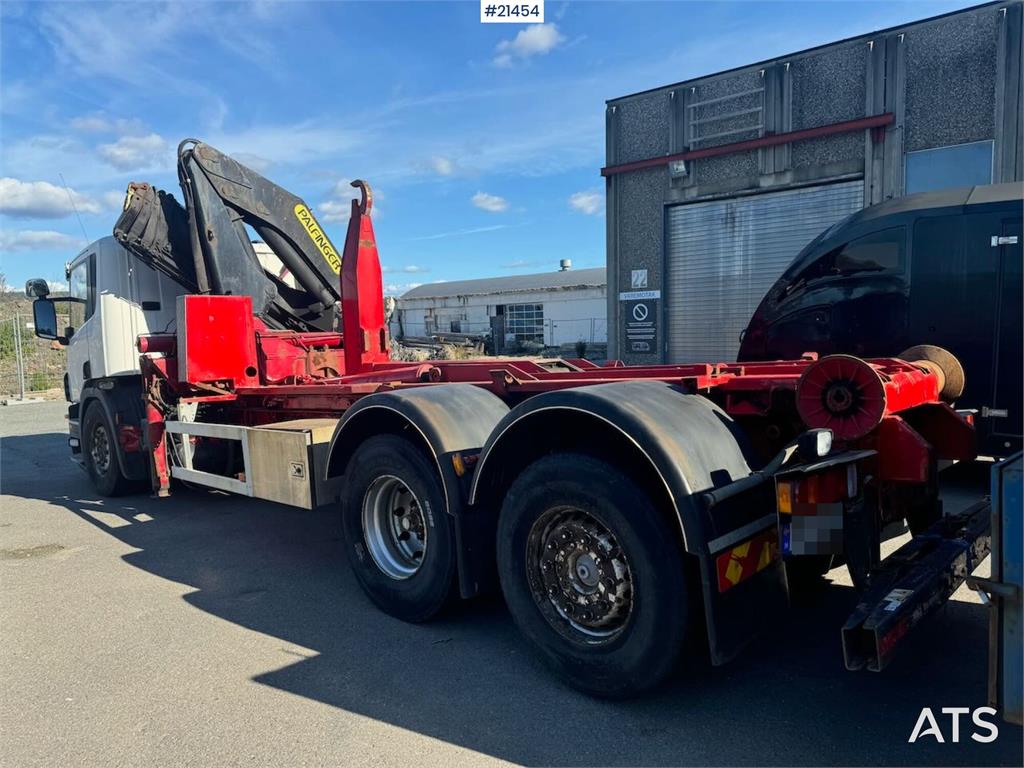 Scania P340 Hook/crane truck 23 t/m Palfinger crane 2005 21454 P340 Hook/crane truck 23 t/m Palfinger crane 2005 1 Crane t...