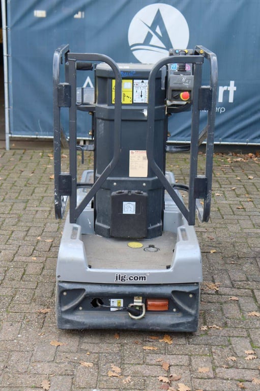 JLG 10MSP Electric Mast Lift 5.05m 2013 2013 10MSP 2013 1 image 5