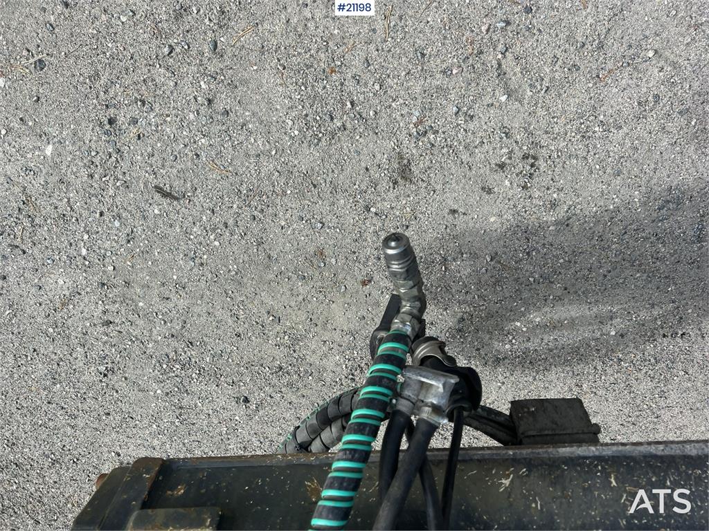 Heavy machinery product image - Image 15 of 15