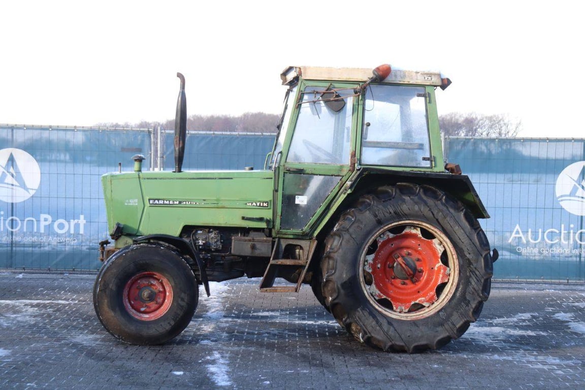 Tractor Fendt FARMER 305 LS Diesel 1984 1984 Fendt FARMER 305 LS 1984 1 image 2