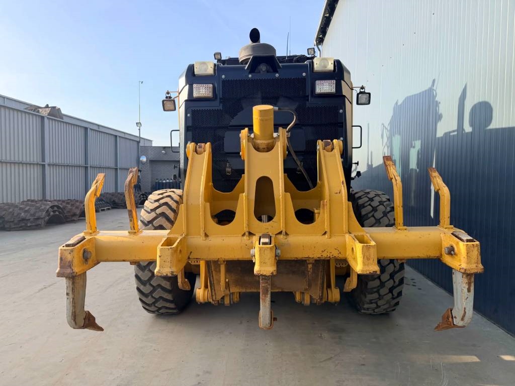 CAT 140M2 2013 209717 140M2 2013 1 Motor graders image 8
