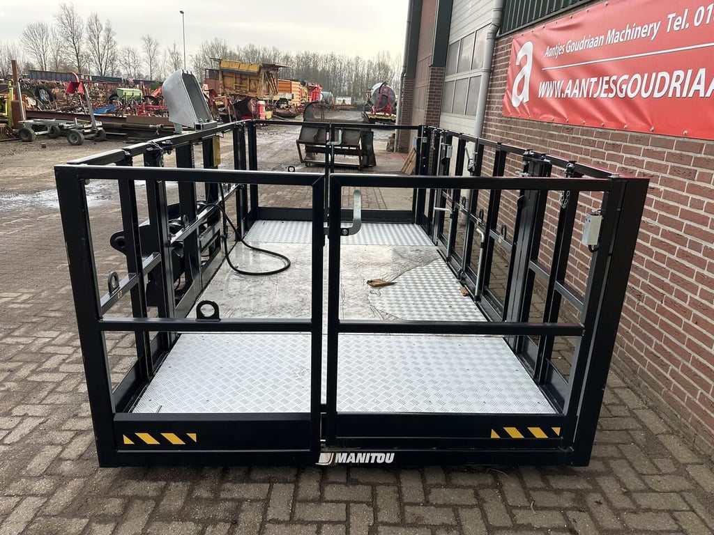 Manitou werkbak - Nieuw 2018 12018 werkbak - Nieuw 2018 0 image 6