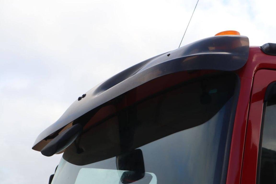 Waste collection truck Volvo FE S 6X2 R Diesel 2007 2007 FE S 6X2 R 2007 1 image 12