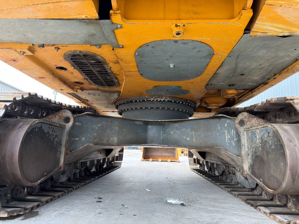 Liebherr R922 SLC 2014 209528 R922 SLC 2014 1 Crawler Excavators image 5