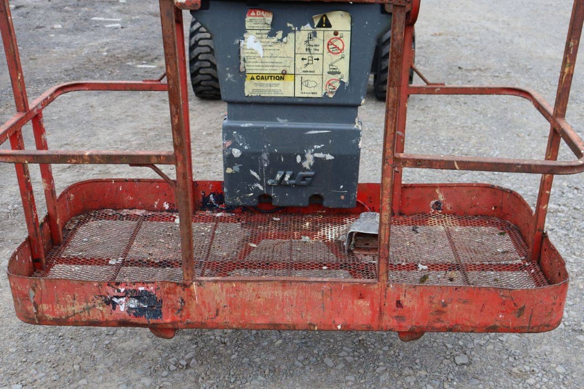 JLG 450AJ Diesel 15.72m Articulated Boom Lift 1999 1999 450AJ 1999 1 image 14