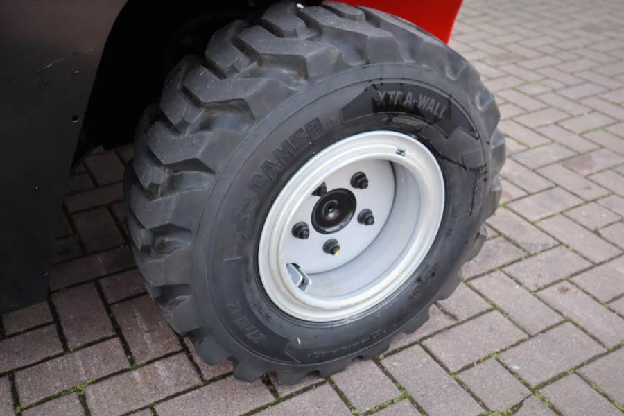 Manitou MC25-4 Valid Inspection, *Guarantee, Diesel, 4x4 2022 MANITOU - MC25-4 - 61569 MC25-4 Valid Inspection, *Guarantee...