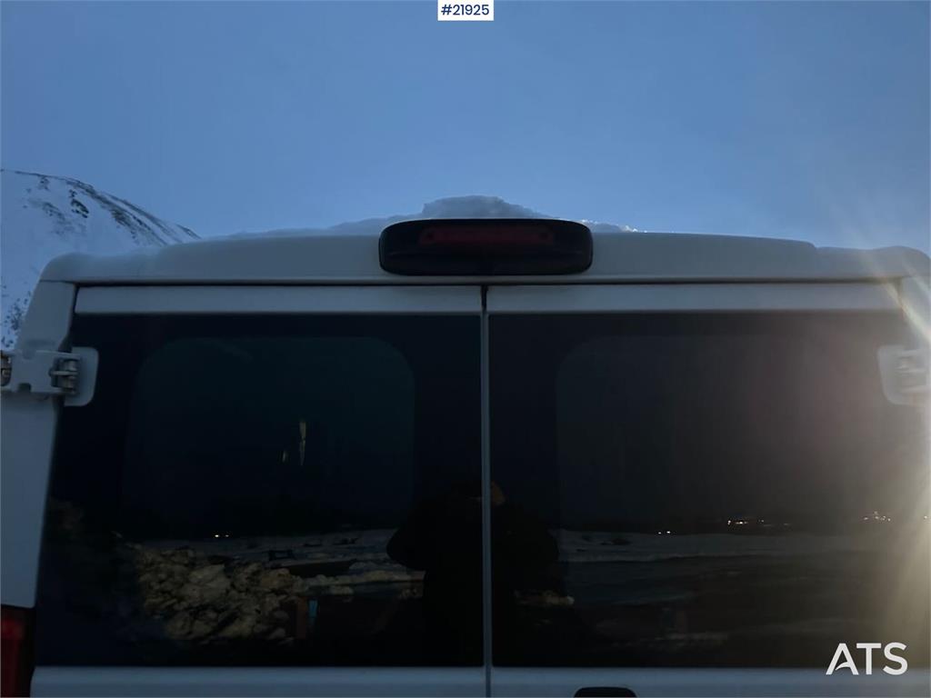 Peugeot Boxer 2017 21925 Peugeot 2017 1 Closed vans image 13