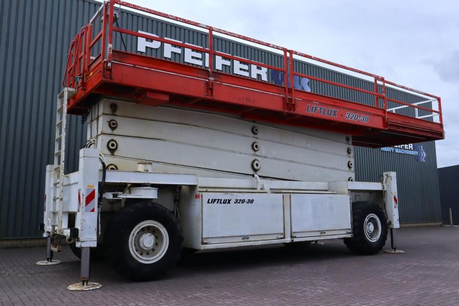 Liftlux SL320-30DS Diesel, 4x4 Drive, 34m Working Height, 1999 LIFTLUX - SL320-30DS - 90091 Liftlux SL320-30DS Diesel, 4x4...