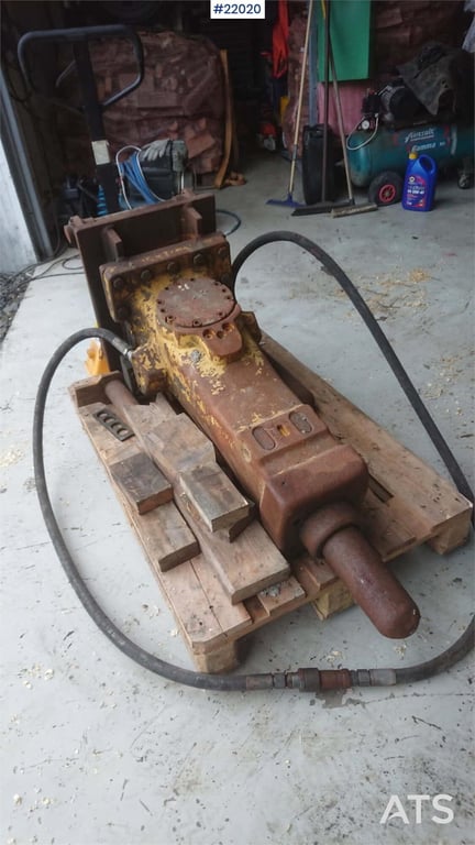 Atlas Copco 550 spiked hammer with/ s50-s60 attachment 22020 550 spiked hammer with/ s50-s60 attachment 1 image 8