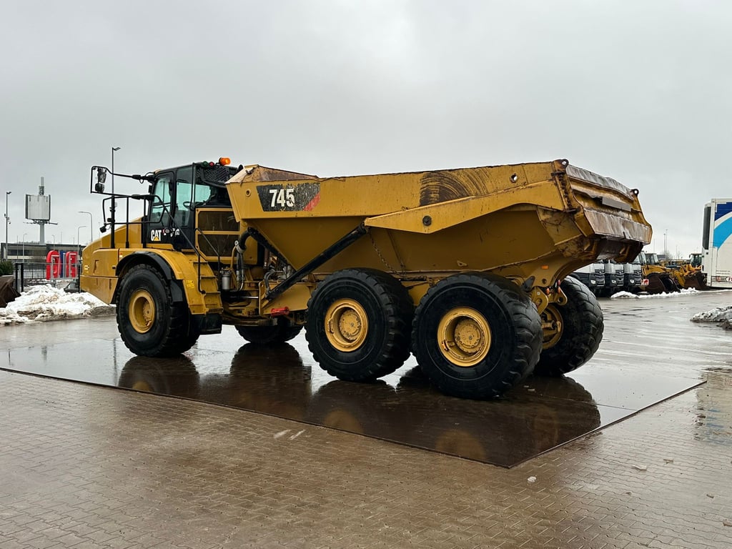 Caterpillar 745 04A 2017 00033897 745 04A 2017 1 image 3