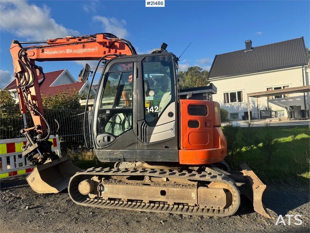 Hitachi ZX85US-5A w/ Rototilt and 2 buckets. 2016 21486 ZX85US-5A w/ Rototilt and 2 buckets. 2016 1 Crawler Excavators ima...